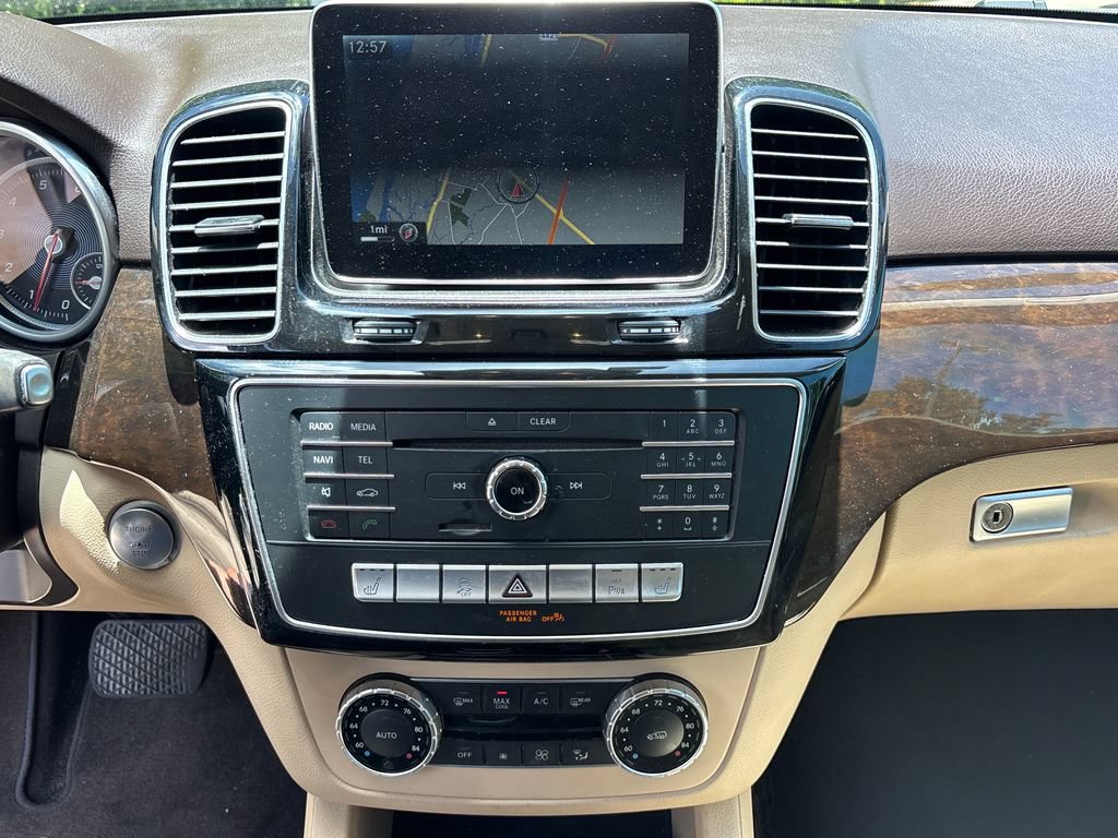 Used 2016 Mercedes-Benz GLE 350 w/ Parking Assist Package image 24