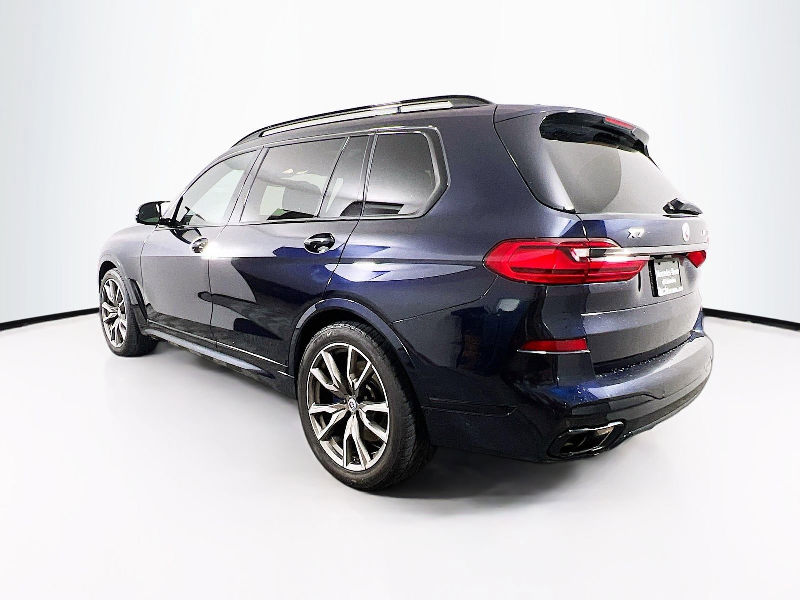 Used 2022 BMW X7 M50i AWD/4WD image 5