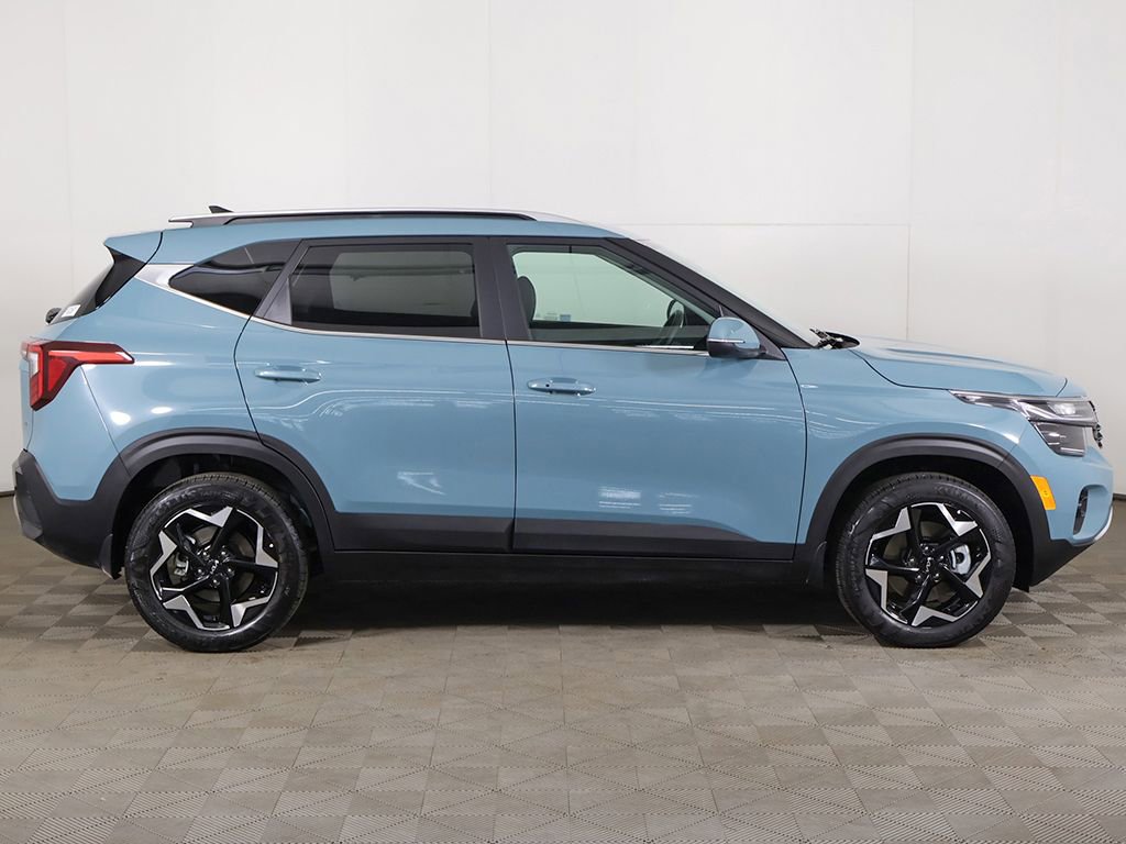 Used 2026 Kia Seltos EX AWD/4WD image 18