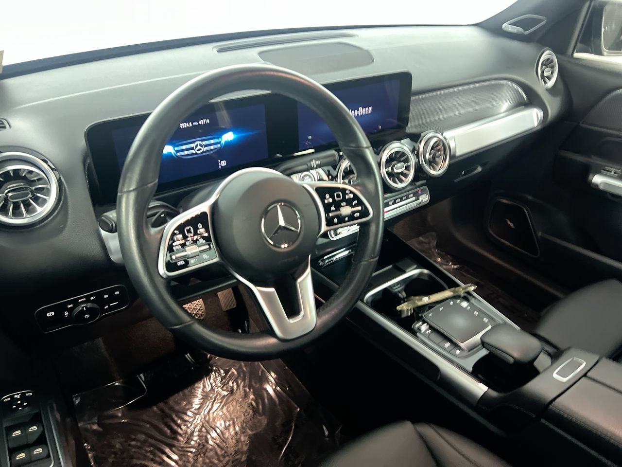 Used 2023 Mercedes-Benz GLB 250 image 22