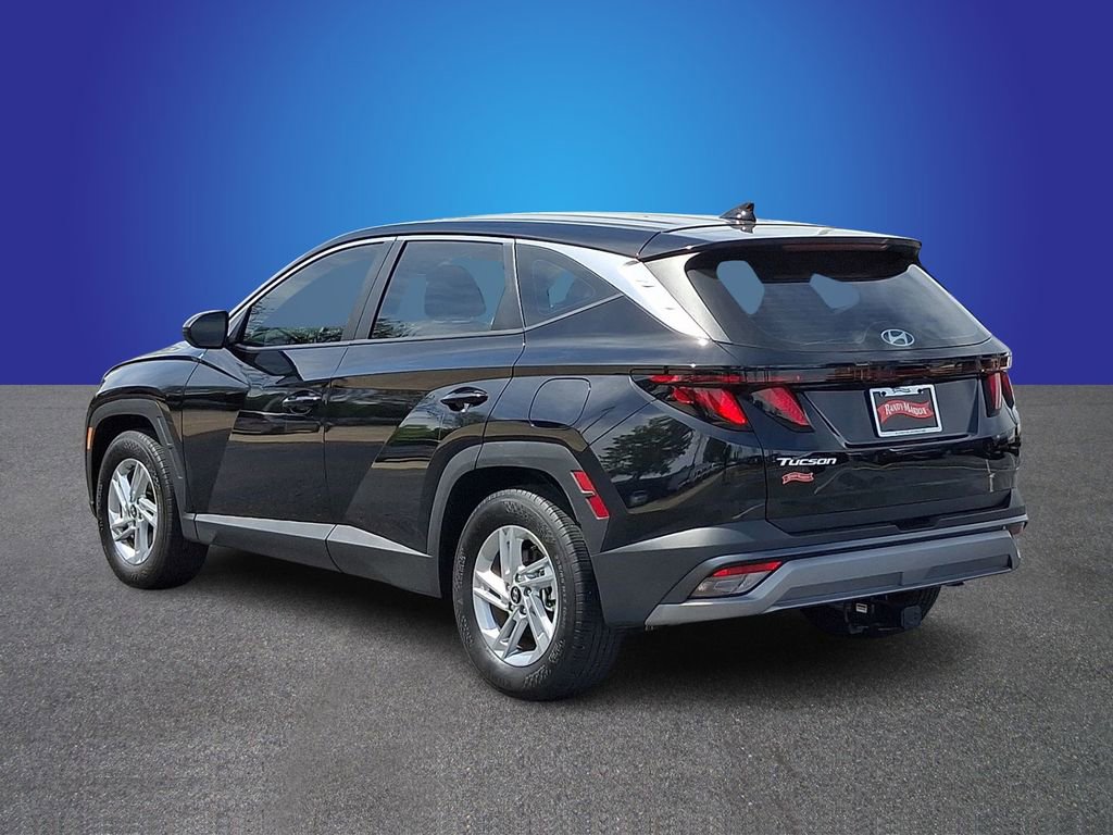 Used 2025 Hyundai Tucson SE FWD image 6