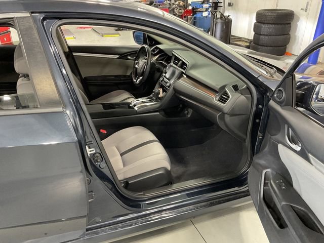Used 2019 Honda Civic EX image 11