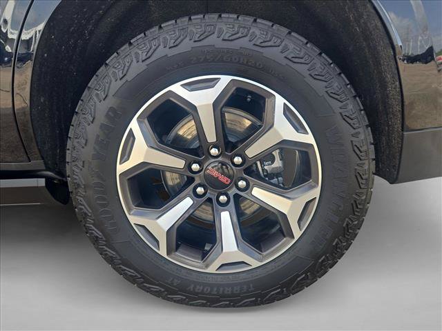 Used 2026 GMC Yukon AT4 Ultimate AWD/4WD image 28