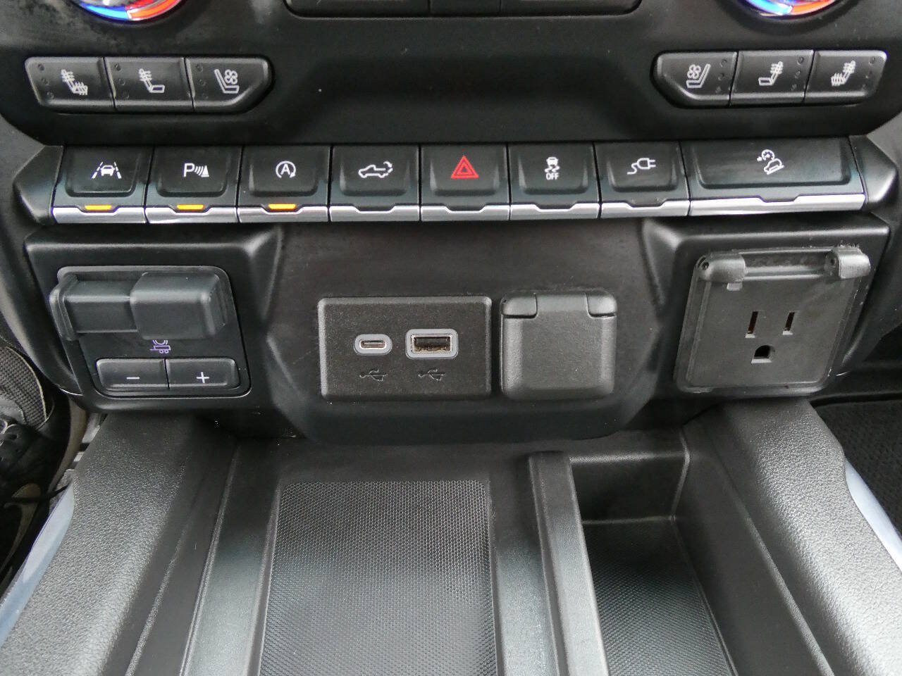 Used 2021 GMC Sierra 1500 AT4 w/ Technology Package AWD/4WD image 20