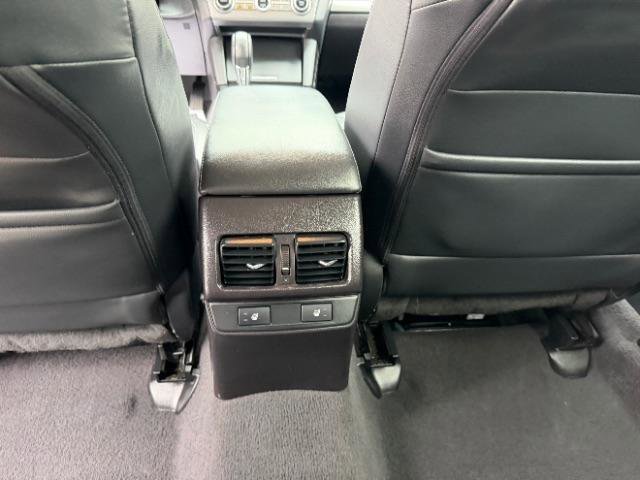 Used 2016 Subaru Outback 2.5i Limited AWD/4WD image 36