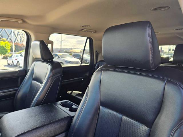 Used 2024 Ford Expedition Max XLT AWD/4WD image 23