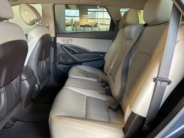 Used 2013 Hyundai Santa Fe GLS FWD image 98