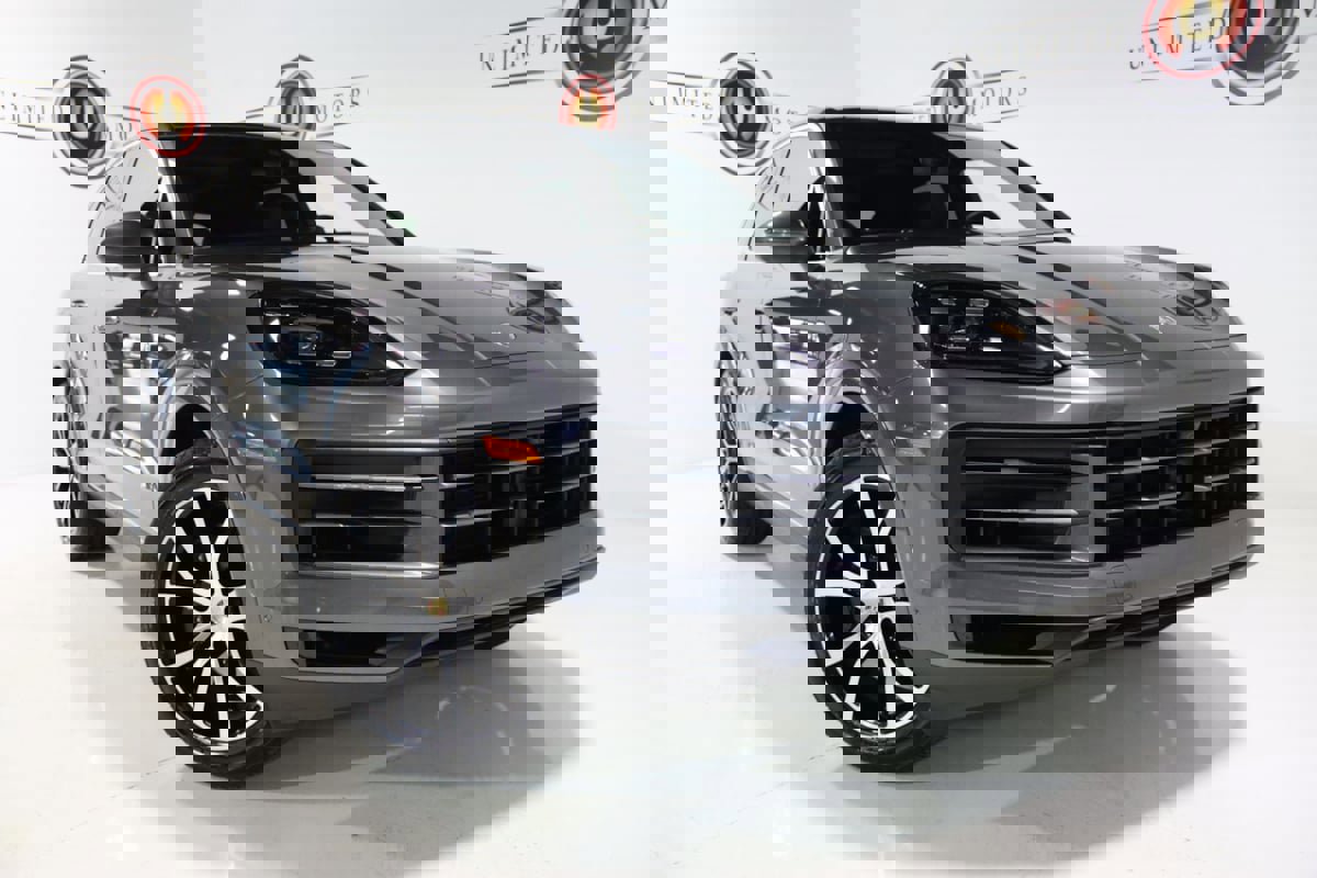 Used 2024 Porsche Cayenne image 86