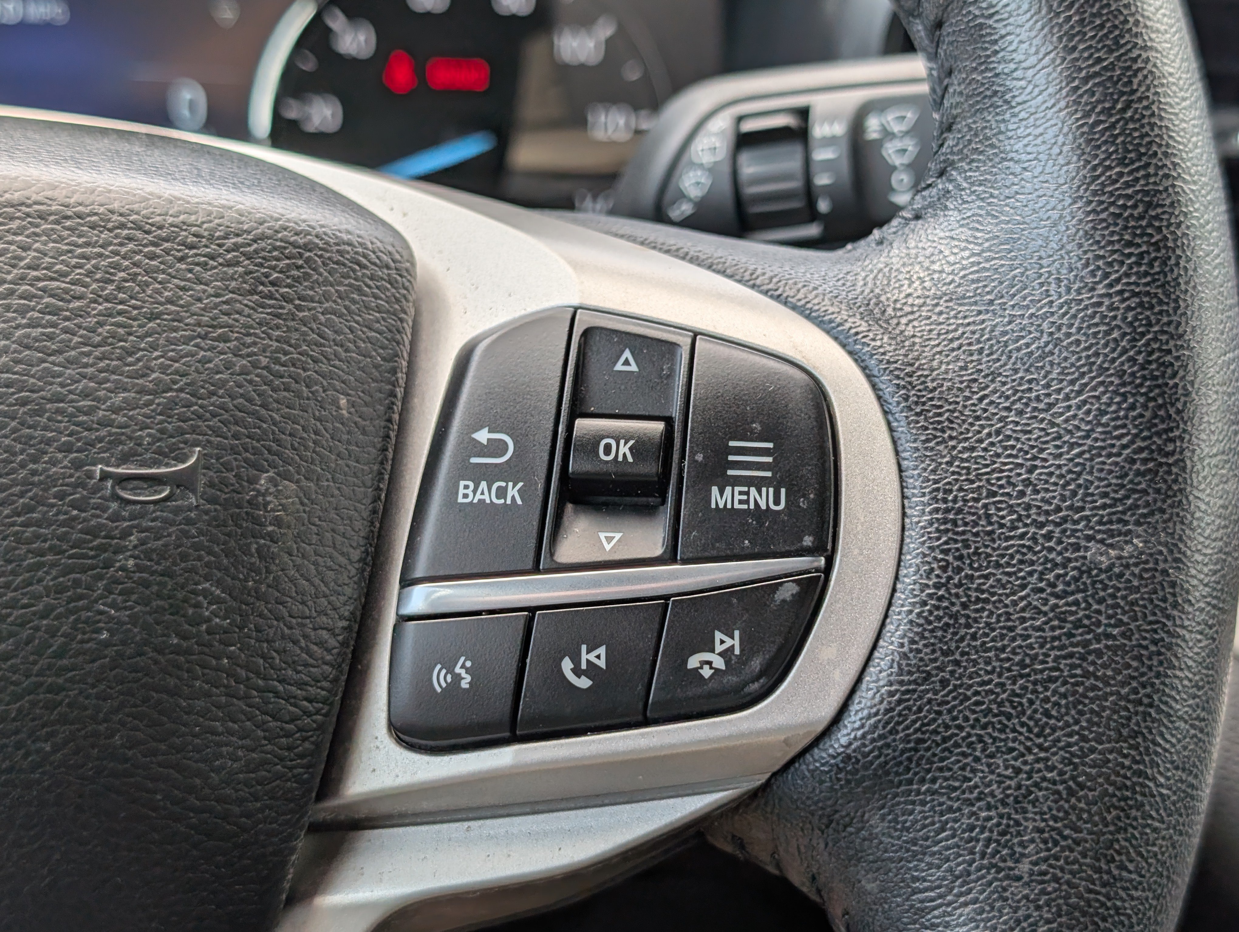 Certified 2023 Ford Explorer XLT AWD/4WD image 24