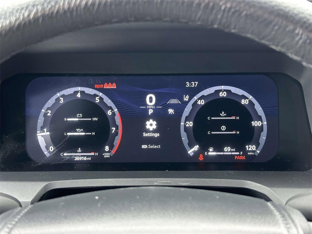 Used 2024 Toyota Tacoma TRD Off-Road image 9