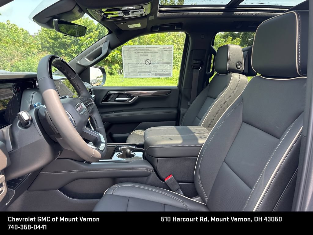 New 2026 GMC Yukon XL Elevation w/ Elevation Premium Package AWD/4WD image 12