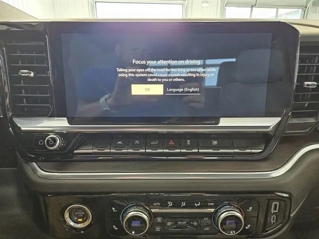 Used 2024 GMC Sierra 1500 SLT AWD/4WD image 30