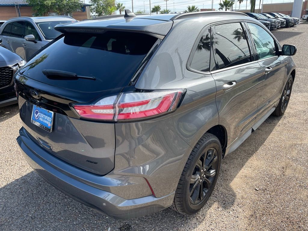 Used 2024 Ford Edge SE w/ Black Appearance Package image 8