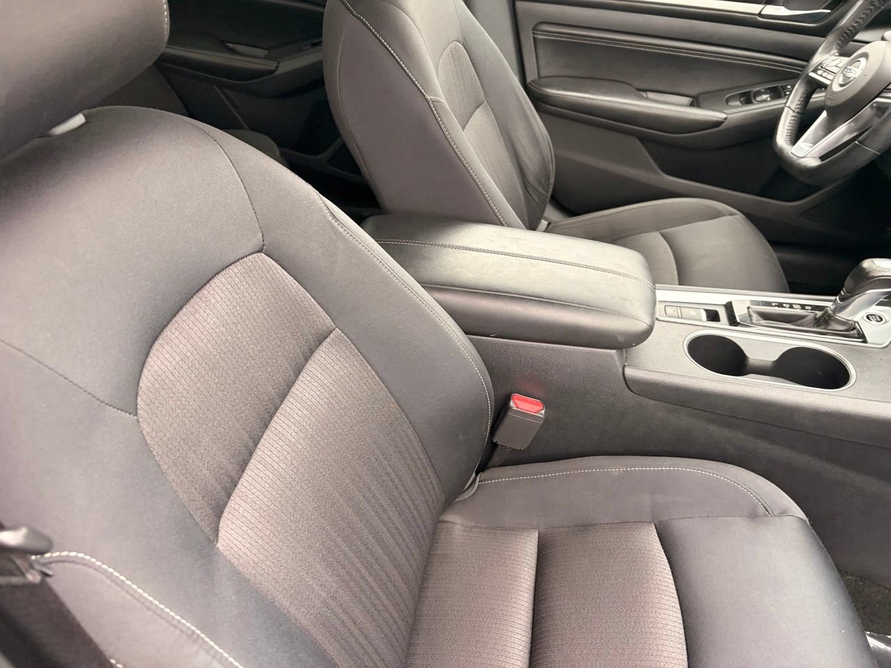 Used 2019 Nissan Altima 2.5 SV FWD image 10
