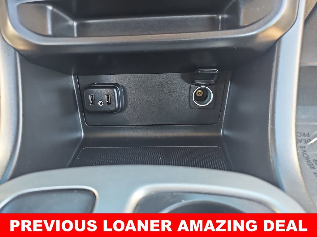 Used 2022 Chevrolet Colorado LT w/ LT Convenience Package image 24