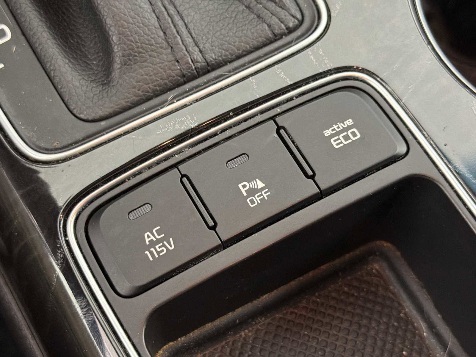 Used 2014 Kia Sorento SX w/ 3rd Row Package image 38