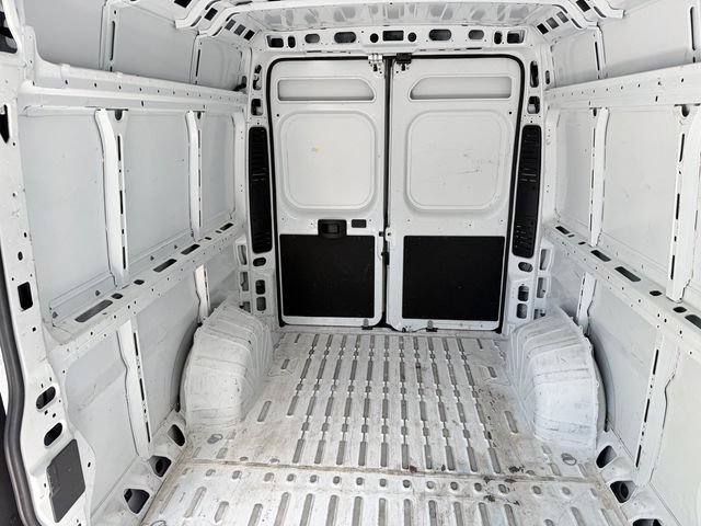 Used 2025 RAM ProMaster 2500 w/ Convenience Group FWD image 29