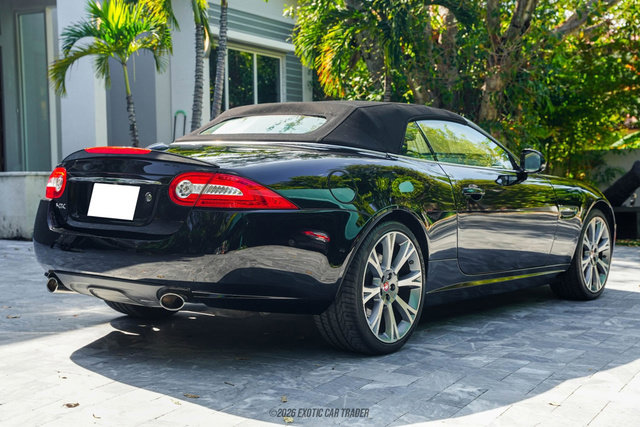 Used 2014 Jaguar XK Convertible RWD image 8