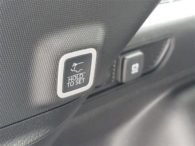 New 2026 Jeep Grand Cherokee Altitude AWD/4WD image 9