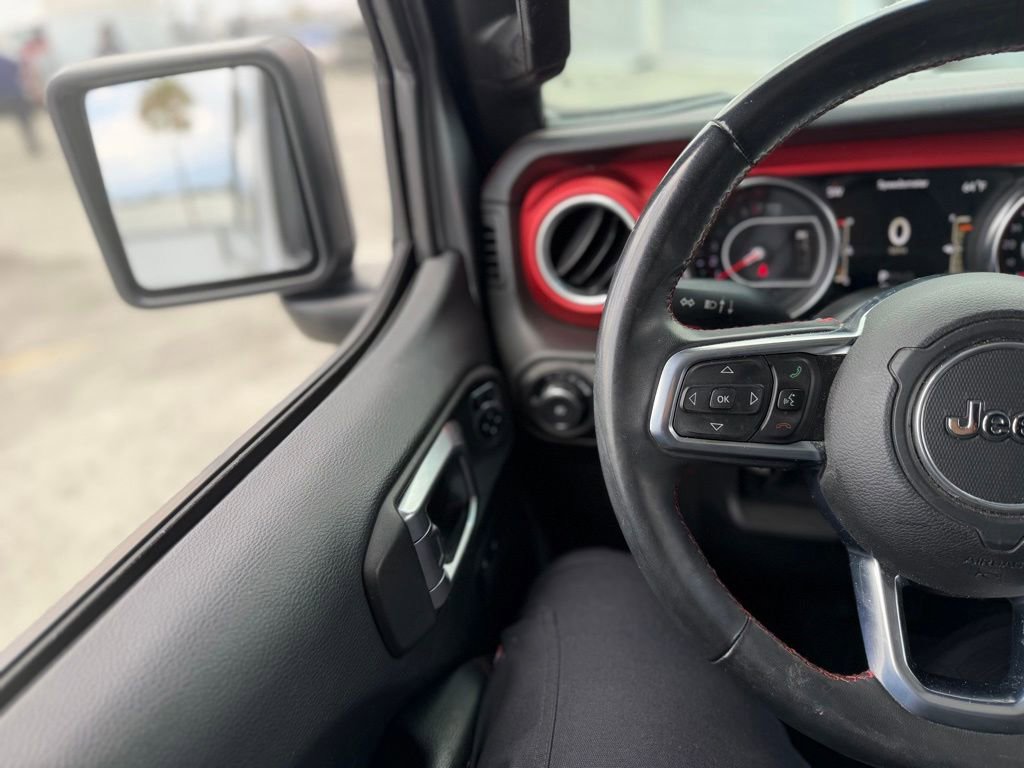 Used 2018 Jeep Wrangler Rubicon AWD/4WD image 7