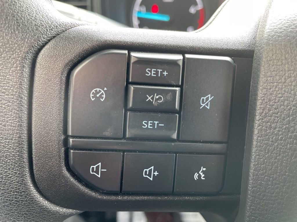 Used 2024 Ford F350 XLT w/ FX4 Off-Road Package image 15