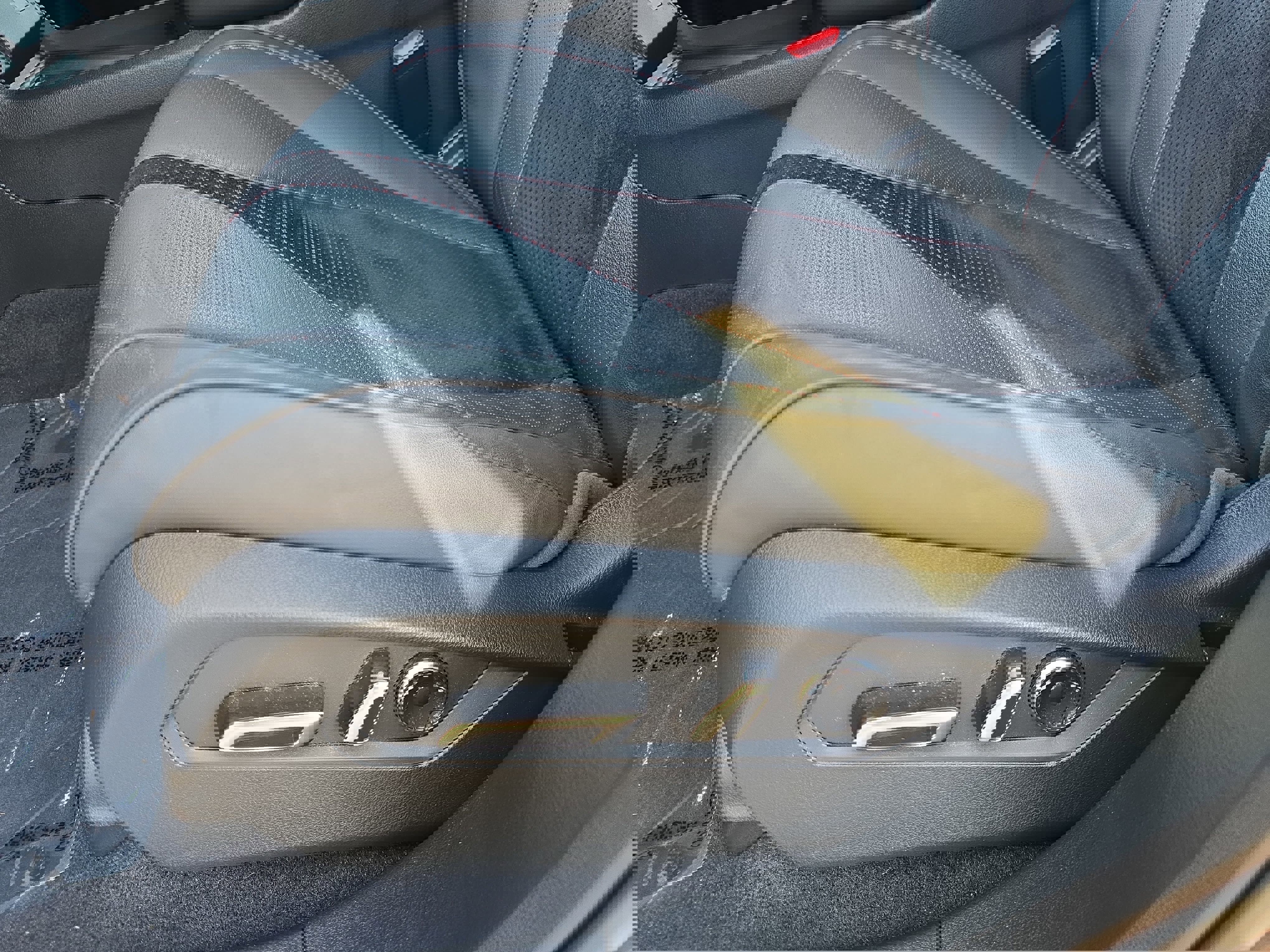 Used 2024 Acura RDX A-Spec image 29