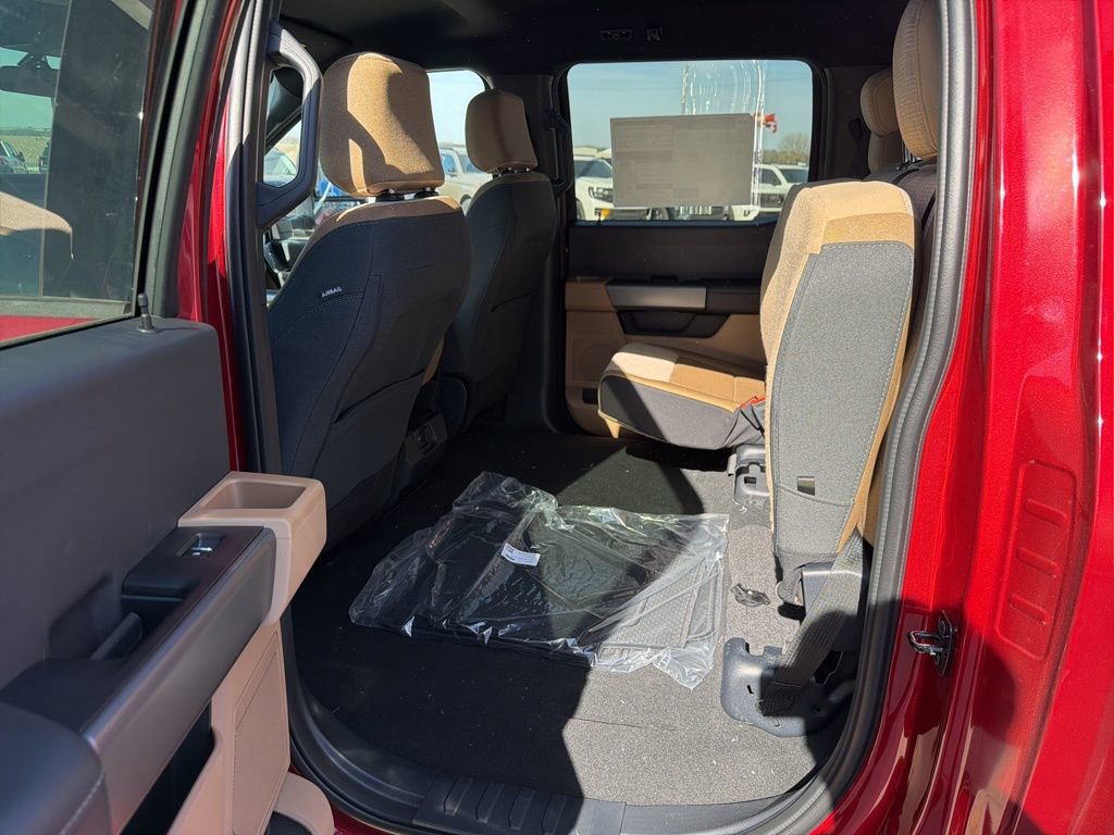 New 2026 Ford F250 4x4 Crew Cab Super Duty image 21