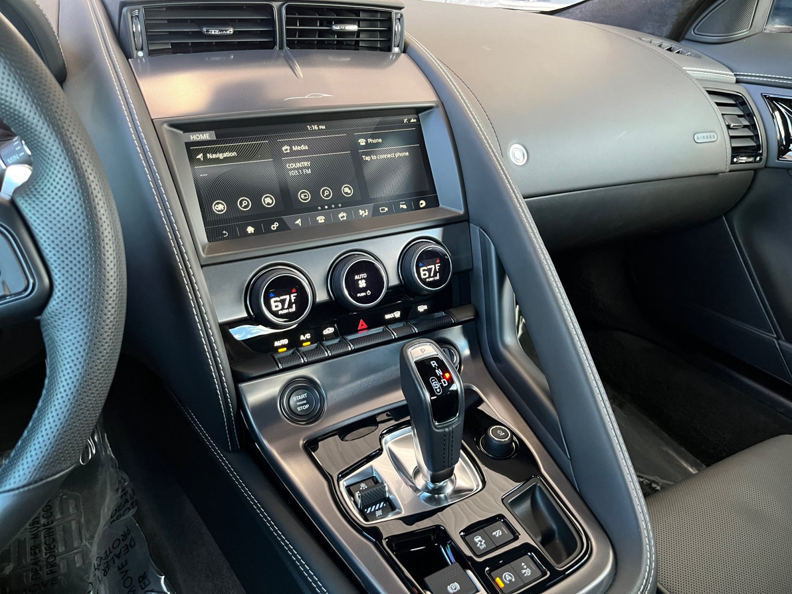 Used 2024 Jaguar F-TYPE R AWD/4WD image 12
