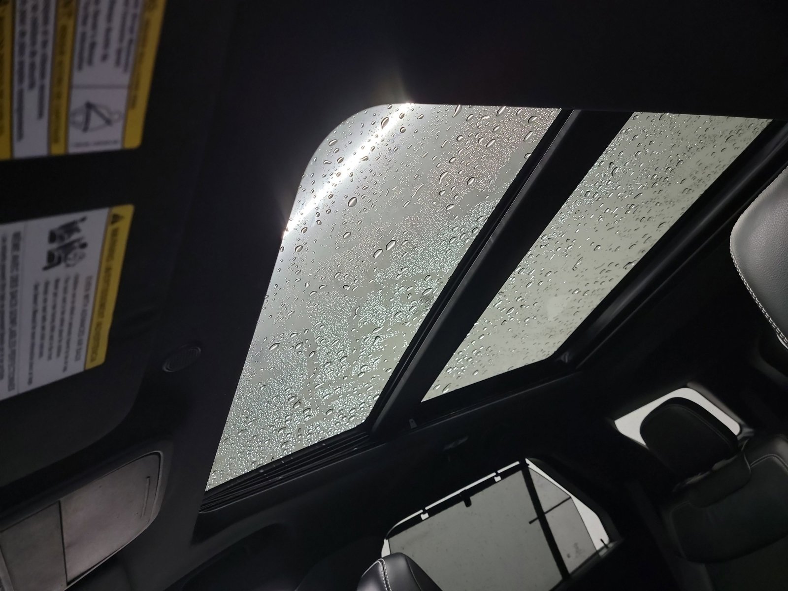 Used 2022 Ford Explorer ST image 24