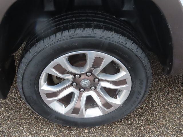 Used 2019 RAM 1500 Limited image 17