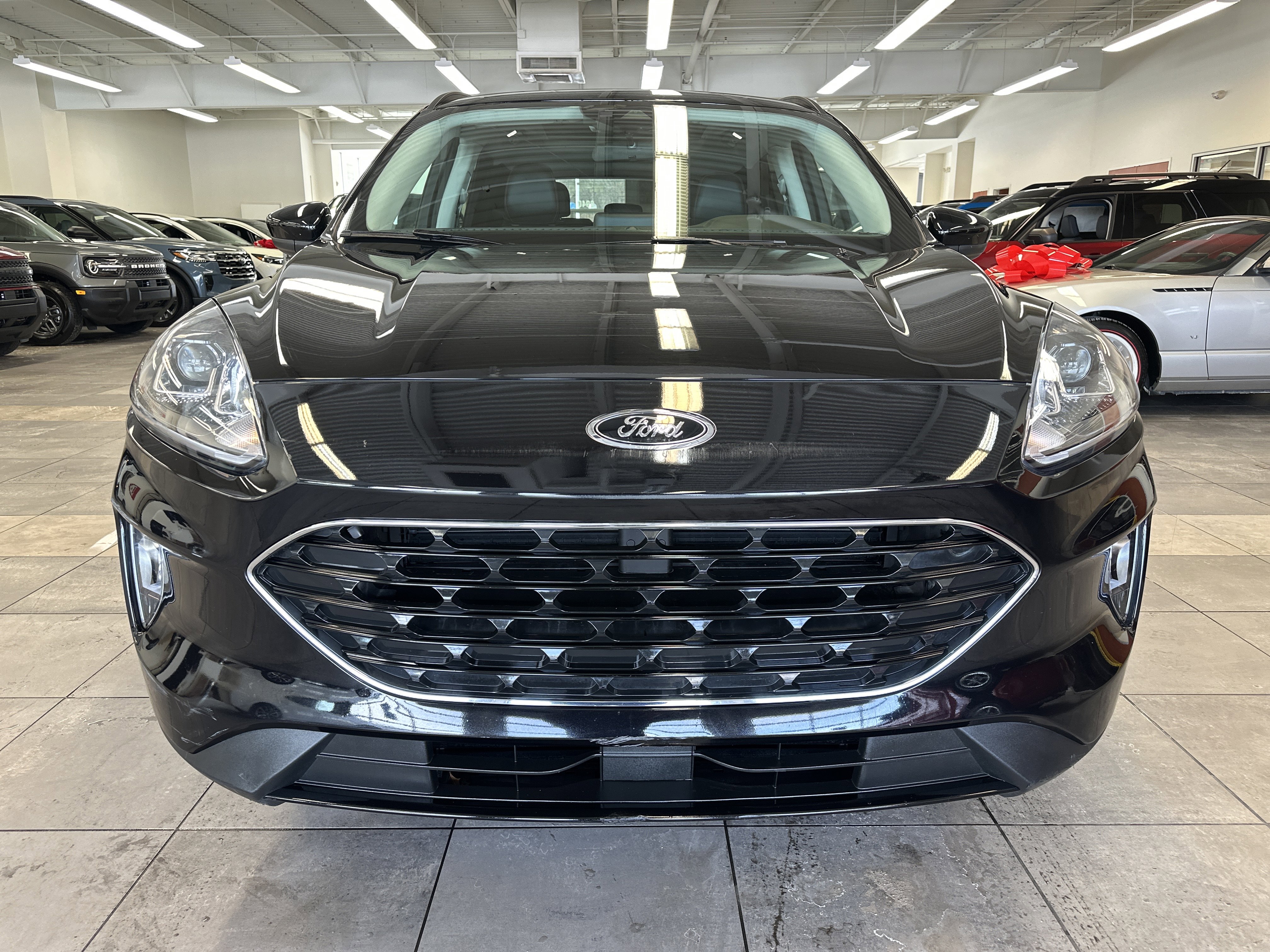 Used 2022 Ford Escape SEL w/ SEL Stealth AWD Package image 20