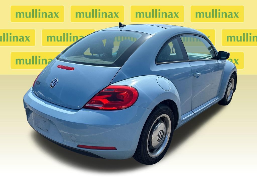 Used 2013 Volkswagen Beetle 2.5 FWD image 2