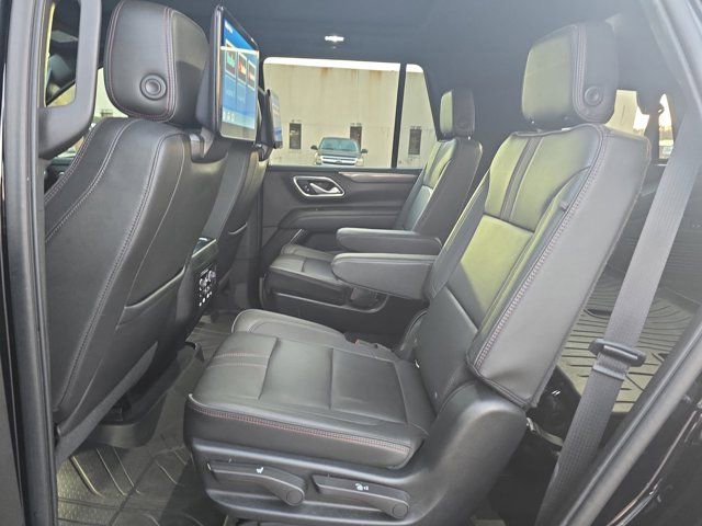 Used 2022 Chevrolet Tahoe RST w/ Luxury Package image 15