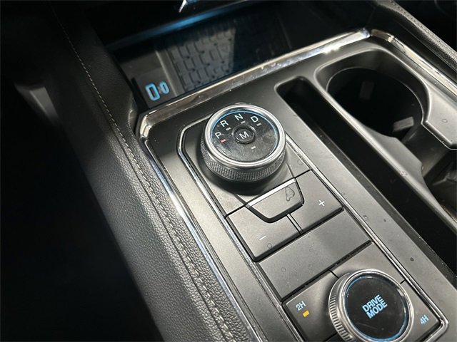 Used 2024 Ford Expedition XLT image 25