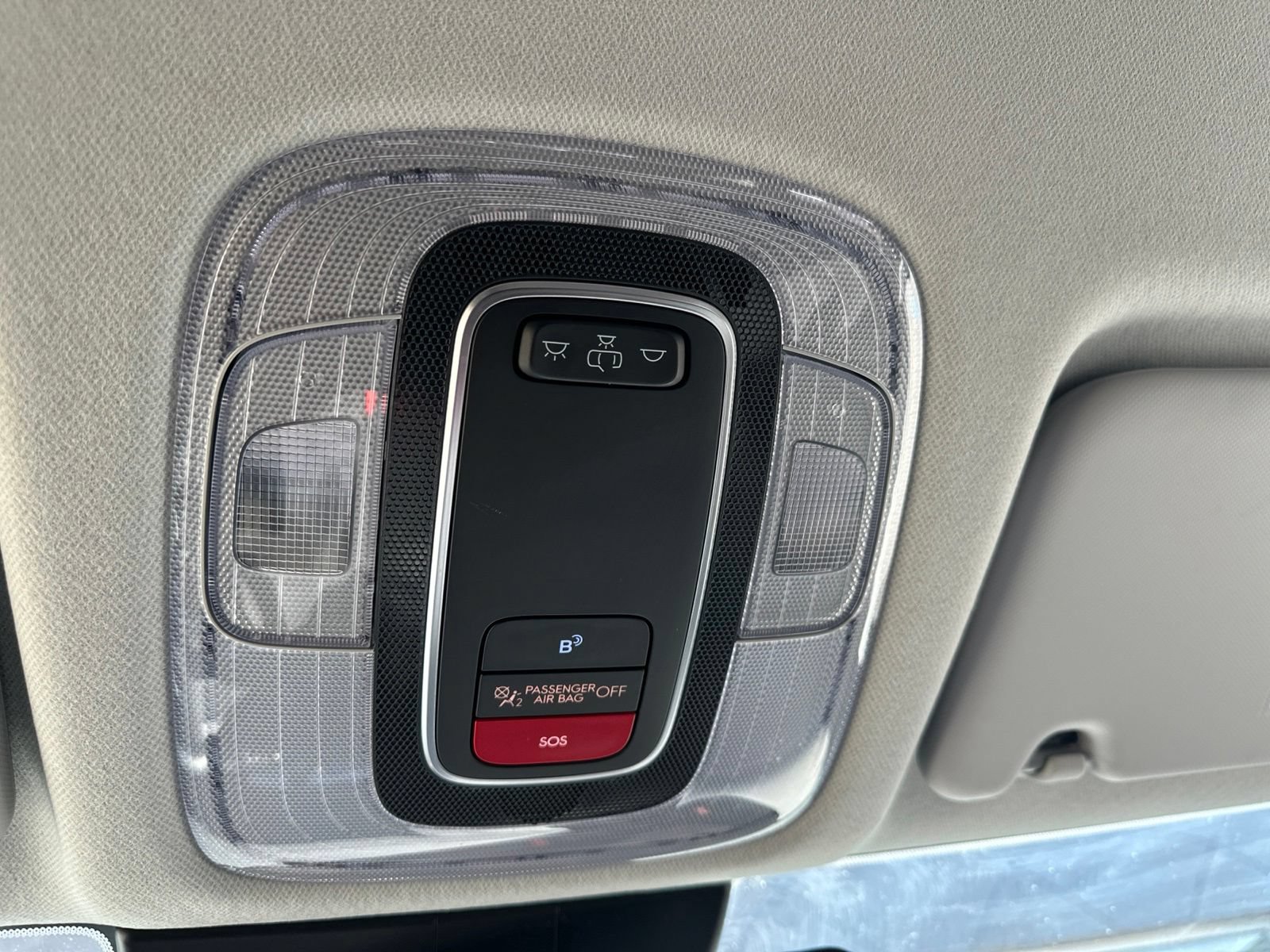 Used 2025 Hyundai Kona SEL AWD/4WD image 68