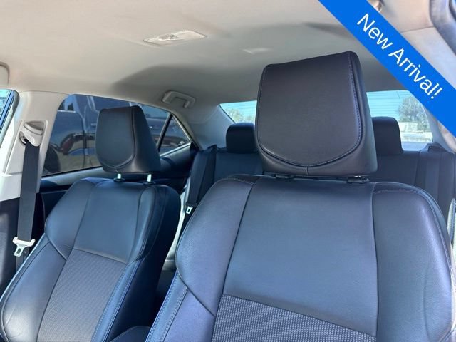 Used 2018 Toyota Corolla SE FWD image 12