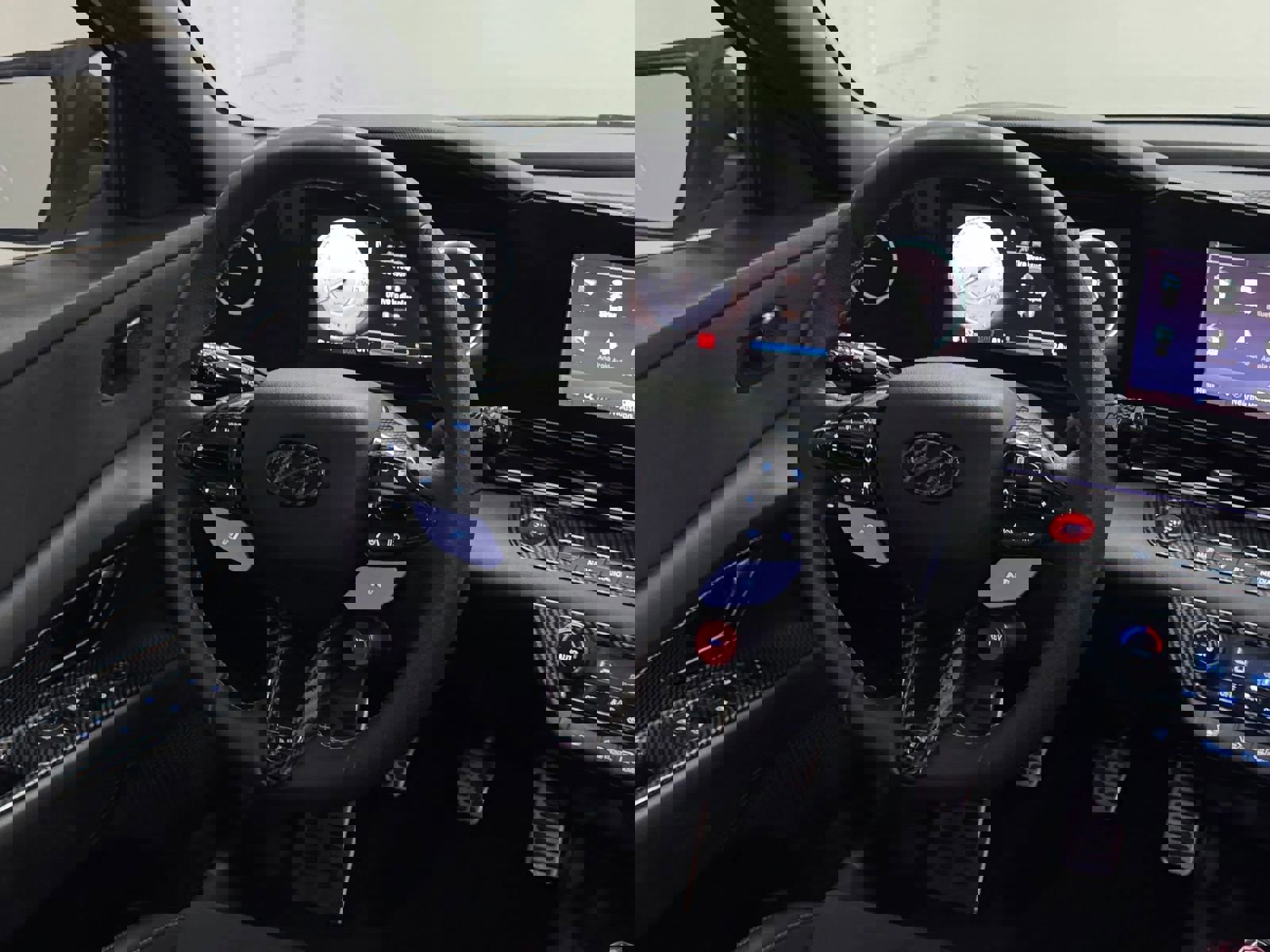 Used 2023 Hyundai Elantra N image 19