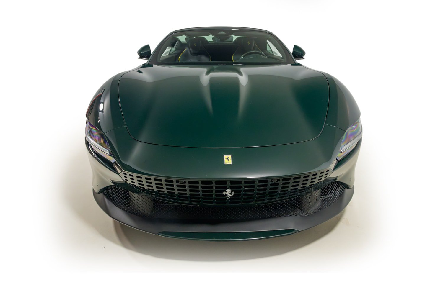 Used 2025 Ferrari Roma Spider RWD image 20
