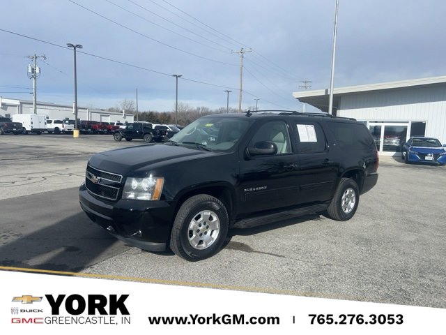 Used 2011 Chevrolet Suburban LT w/ Luxury Package image 1