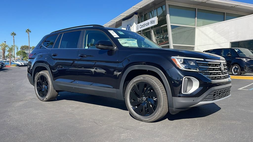 New 2026 Volkswagen Atlas SE AWD/4WD image 1
