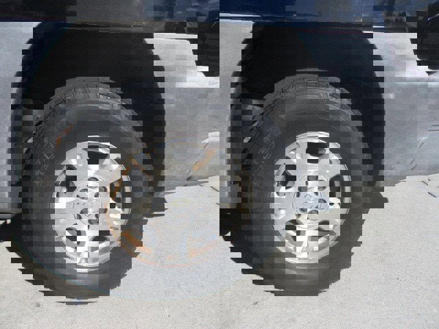 Used 2002 Chevrolet Avalanche 2WD image 7