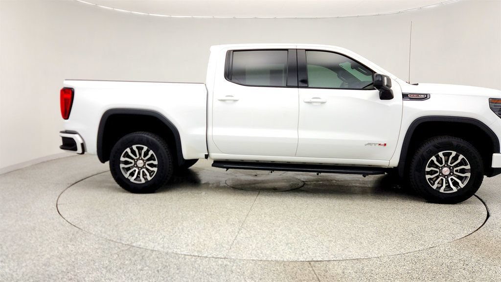 Used 2023 GMC Sierra 1500 AT4 AWD/4WD image 4