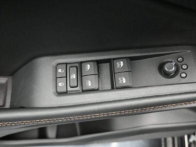 New 2026 Jeep Cherokee Limited AWD/4WD image 13