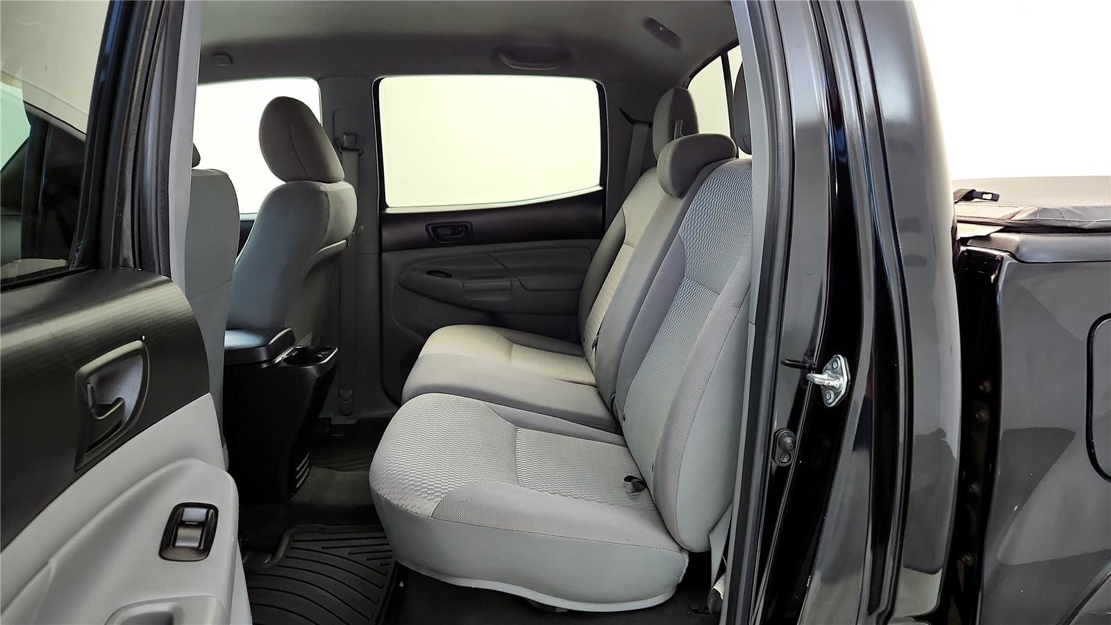 Used 2015 Toyota Tacoma 4x4 Double Cab image 33