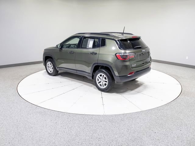 Used 2018 Jeep Compass Sport w/ Cold Weather Group image 32