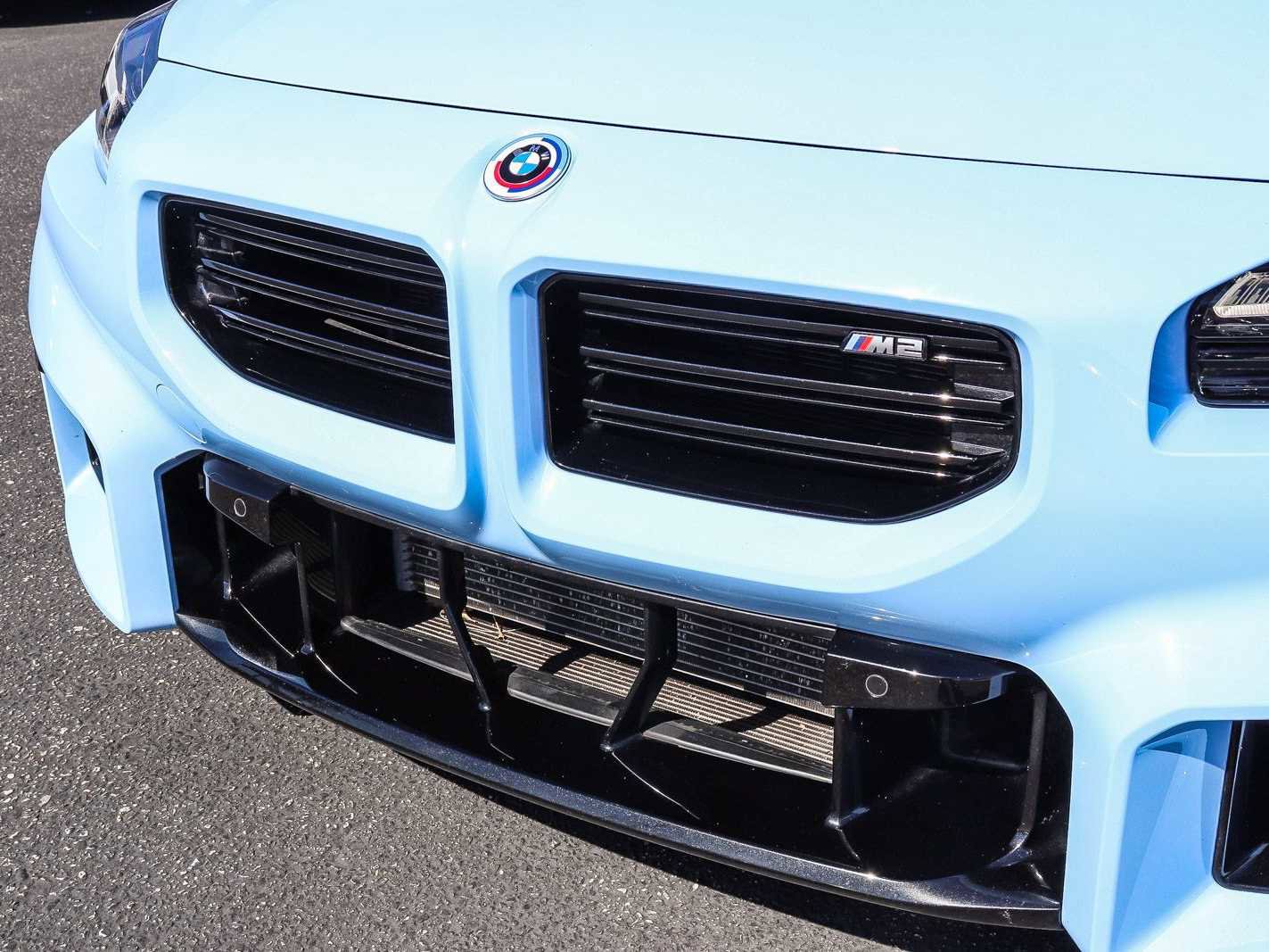 Used 2024 BMW M2 w/ Lighting Package RWD image 8