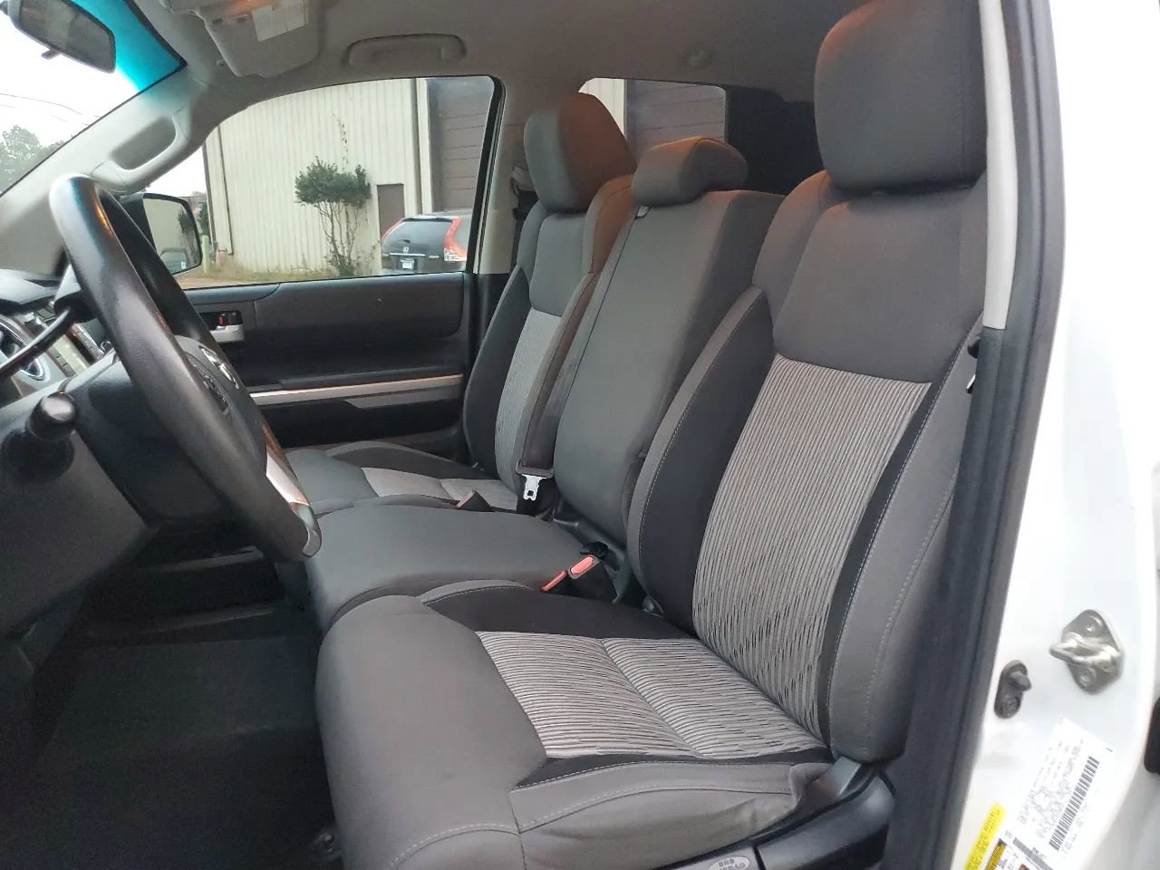 Used 2016 Toyota Tundra SR5 RWD image 30
