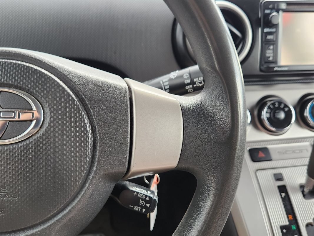 Used 2014 Scion xB FWD image 31