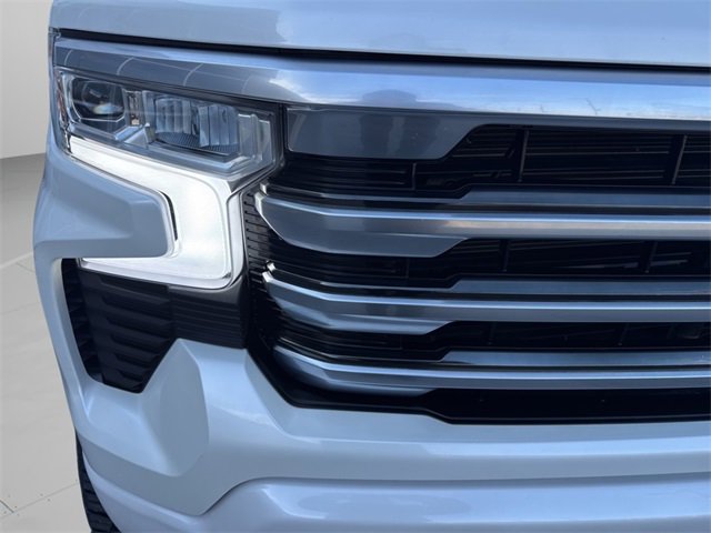 Used 2024 Chevrolet Silverado 1500 High Country w/ High Country Premium Package image 42