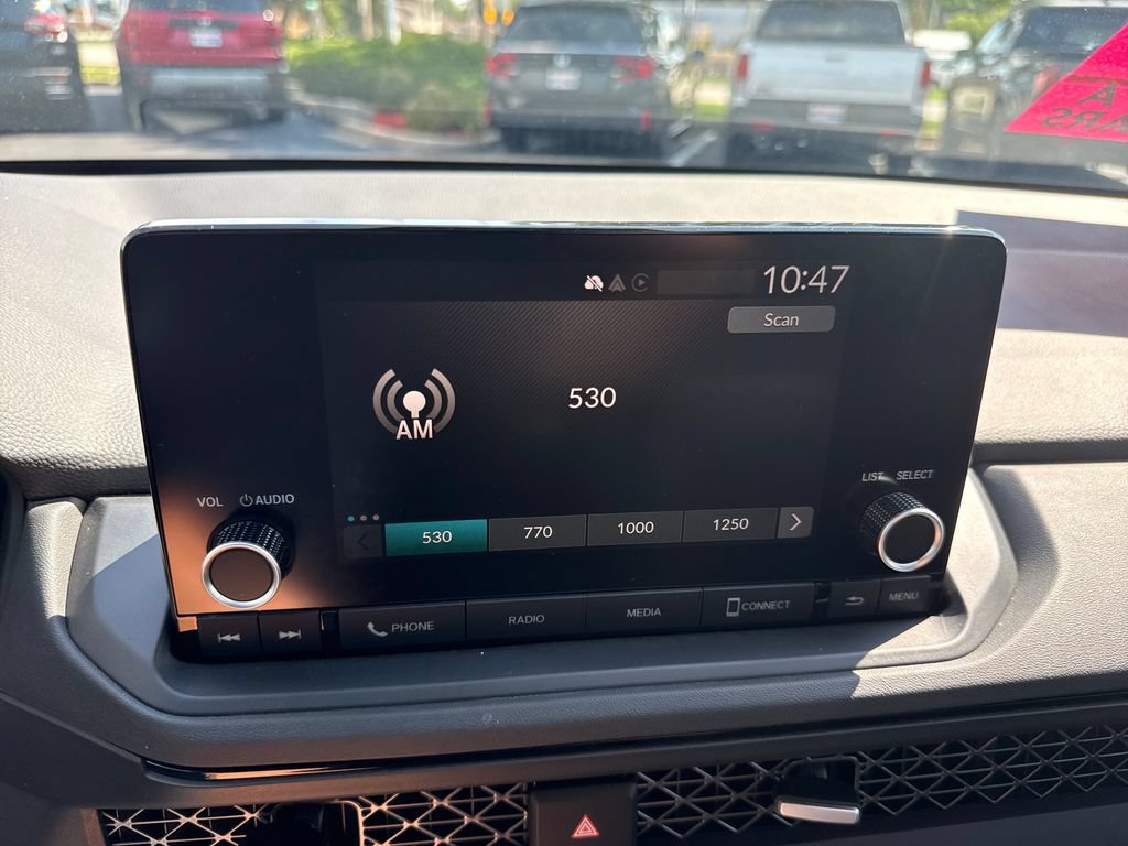 Certified 2023 Honda Accord EX image 32